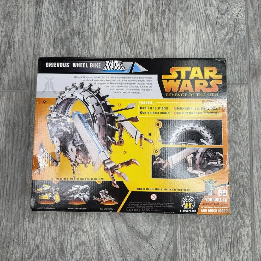 SEALED 2005 Star Wars GENERAL GRIEVOUS WHEEL BIKE Hasbro Kenner with Figure NEW